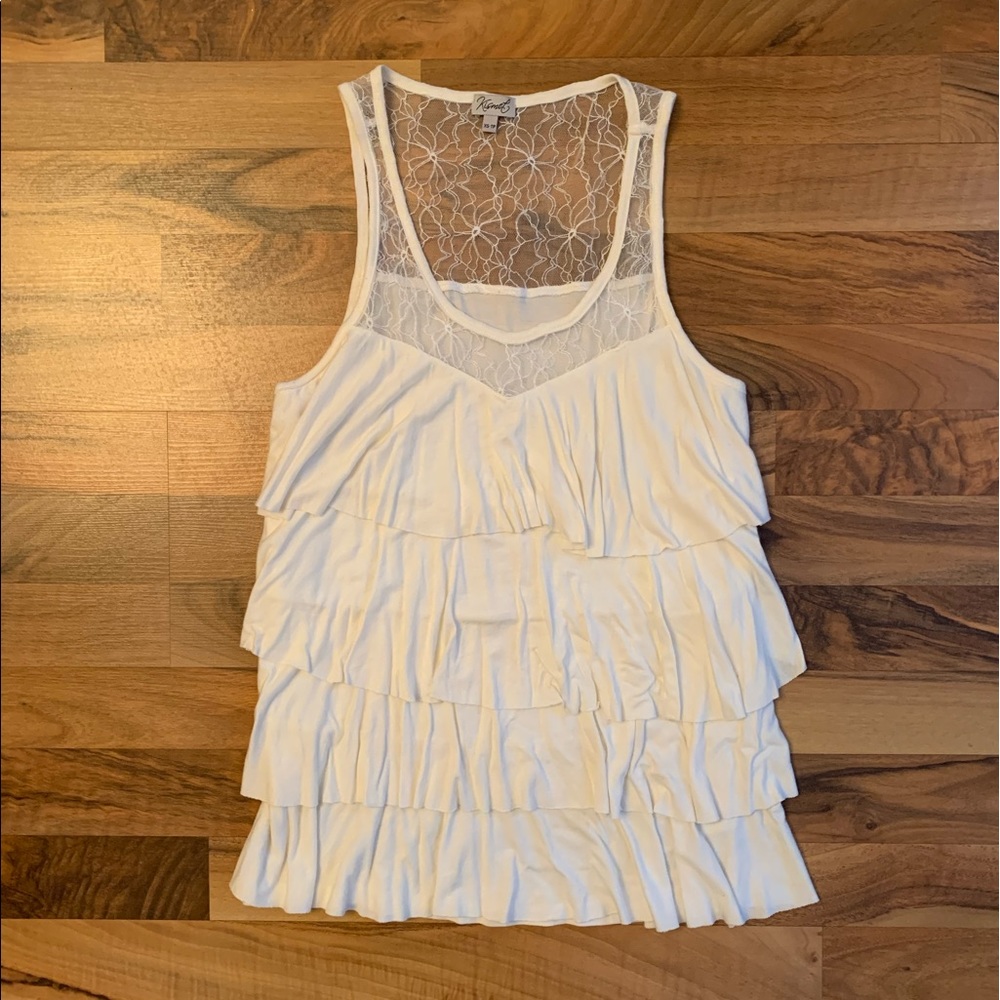 NWOT Kismet Blanca Tiered Top